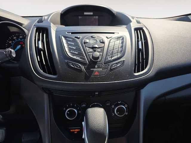 Used 2015 Ford Escape S image 10