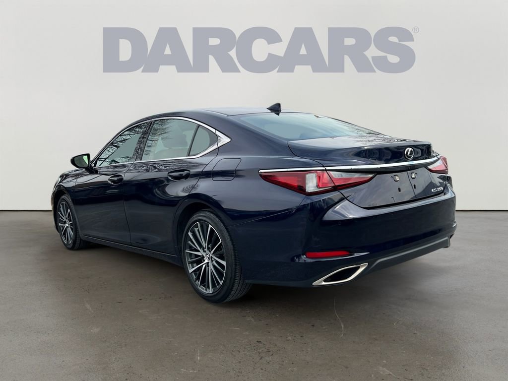Used 2023 Lexus ES 350 w/ Premium Package image 4