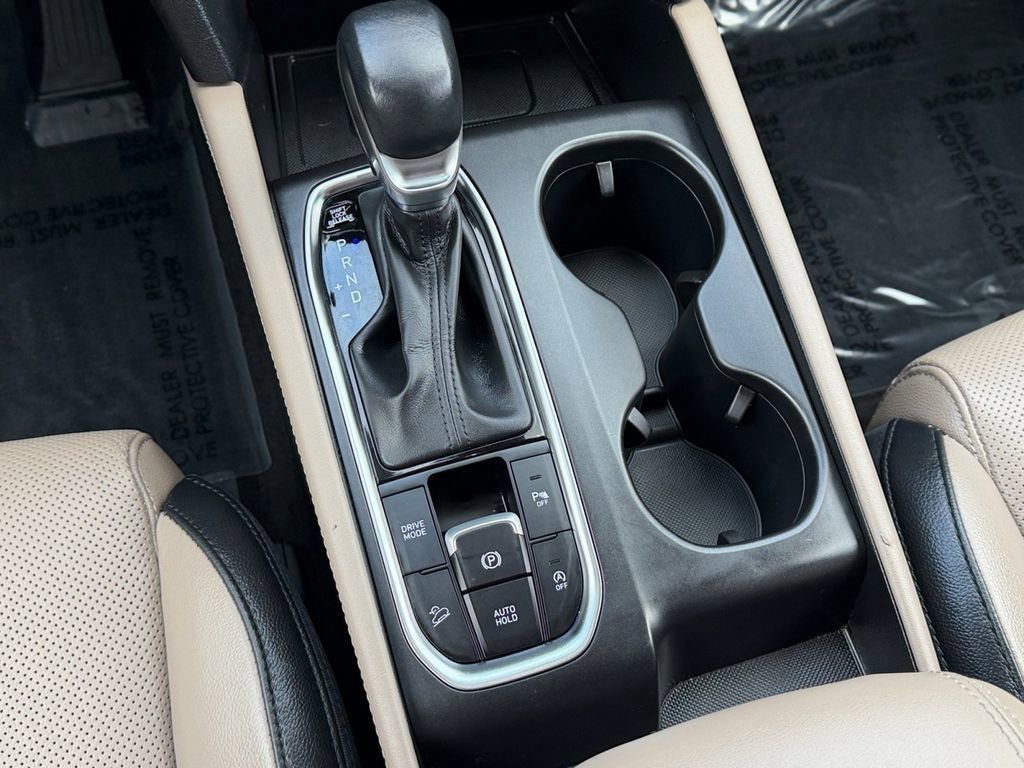 Used 2020 Hyundai Santa Fe SEL image 15