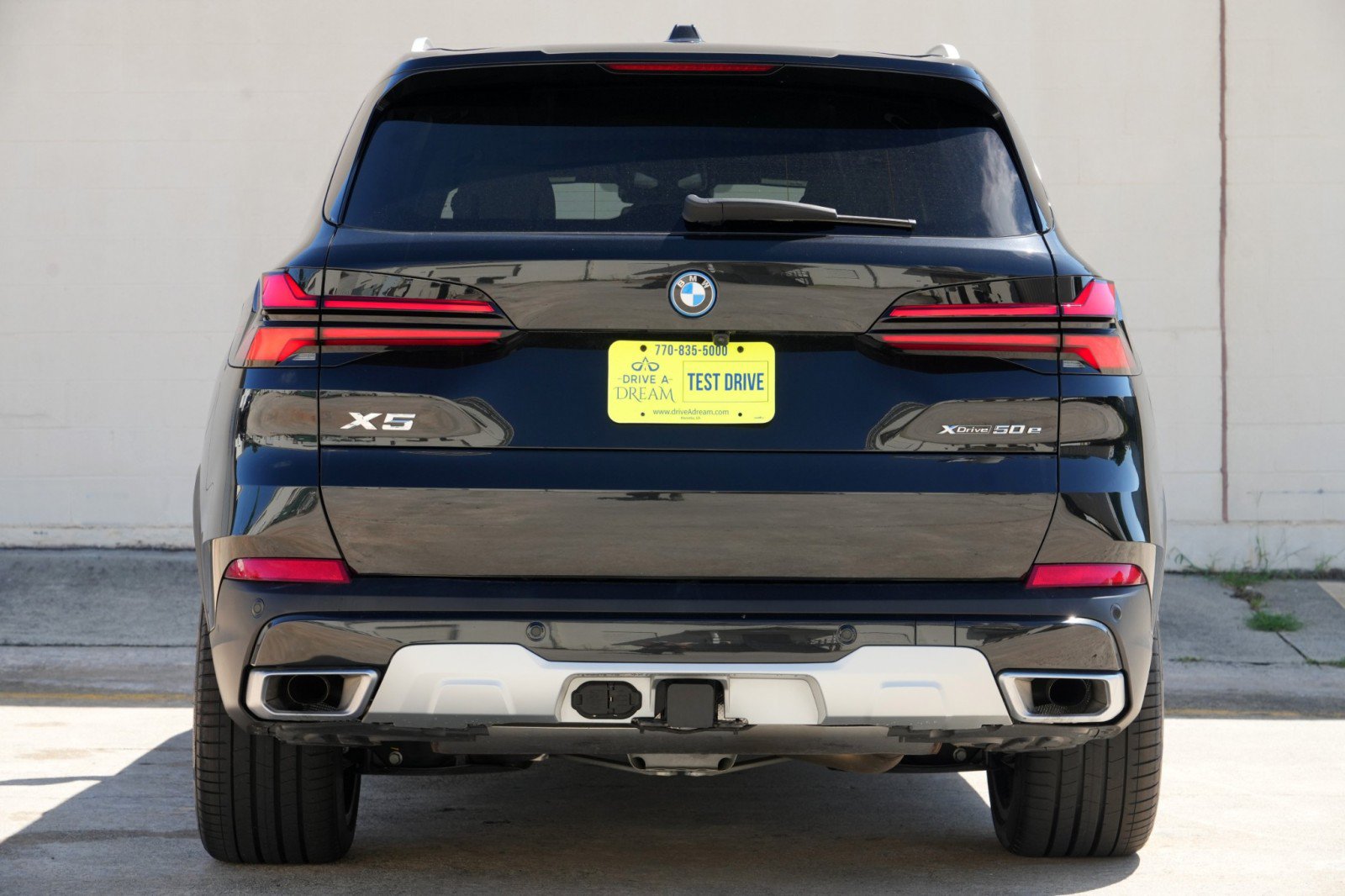 Used 2024 BMW X5 xDrive50e w/ Premium Package AWD/4WD image 10
