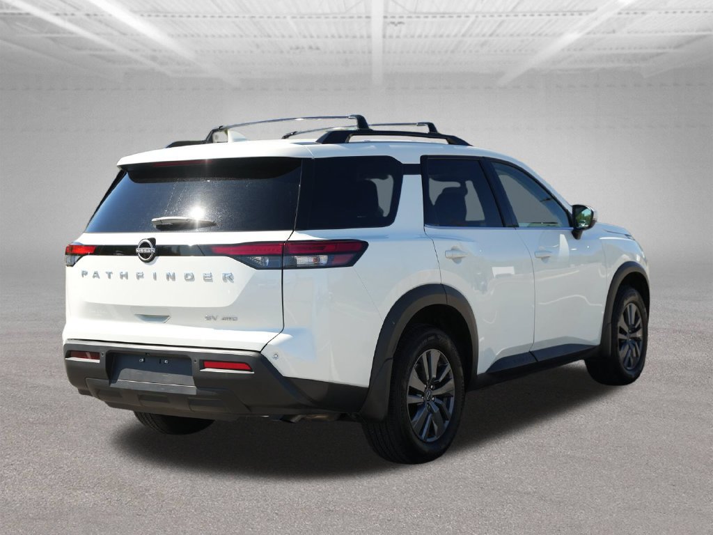 Used 2024 Nissan Pathfinder SV AWD/4WD image 9