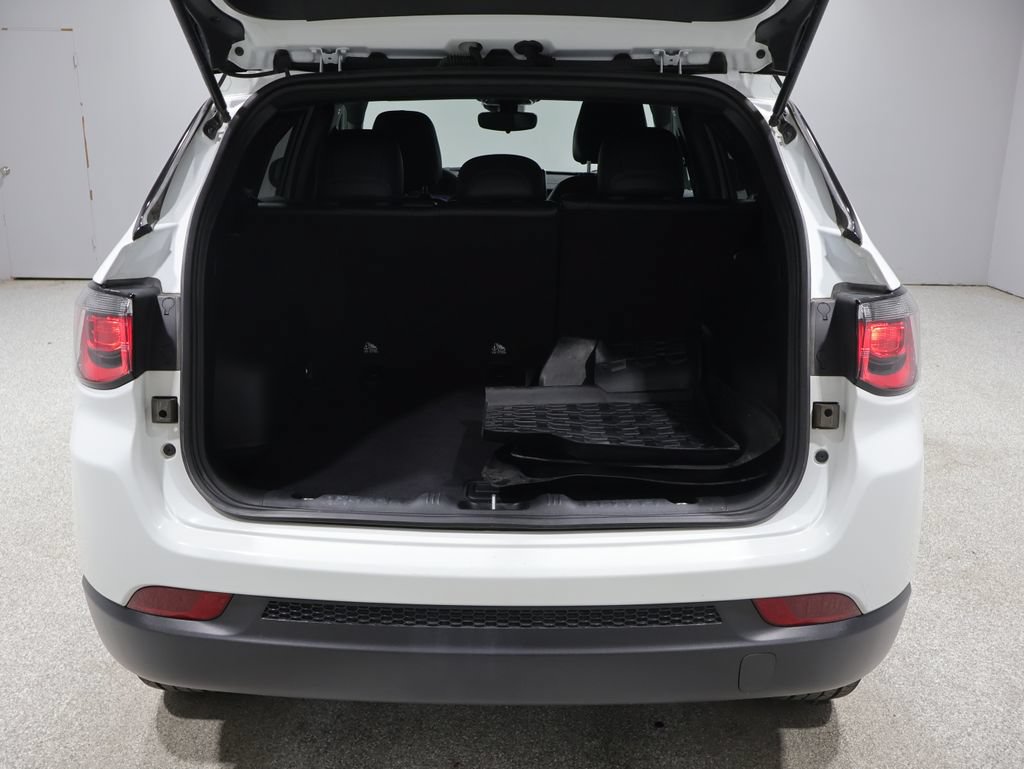 Certified 2023 Jeep Compass Latitude AWD/4WD image 21