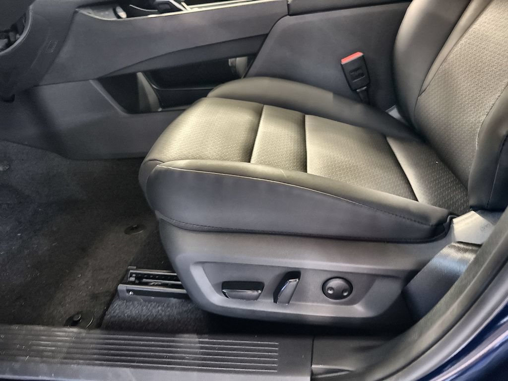New 2026 Nissan Rogue Dark Armor AWD/4WD image 14