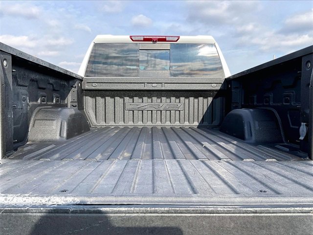Used 2024 Chevrolet Silverado 1500 ZR2 image 24