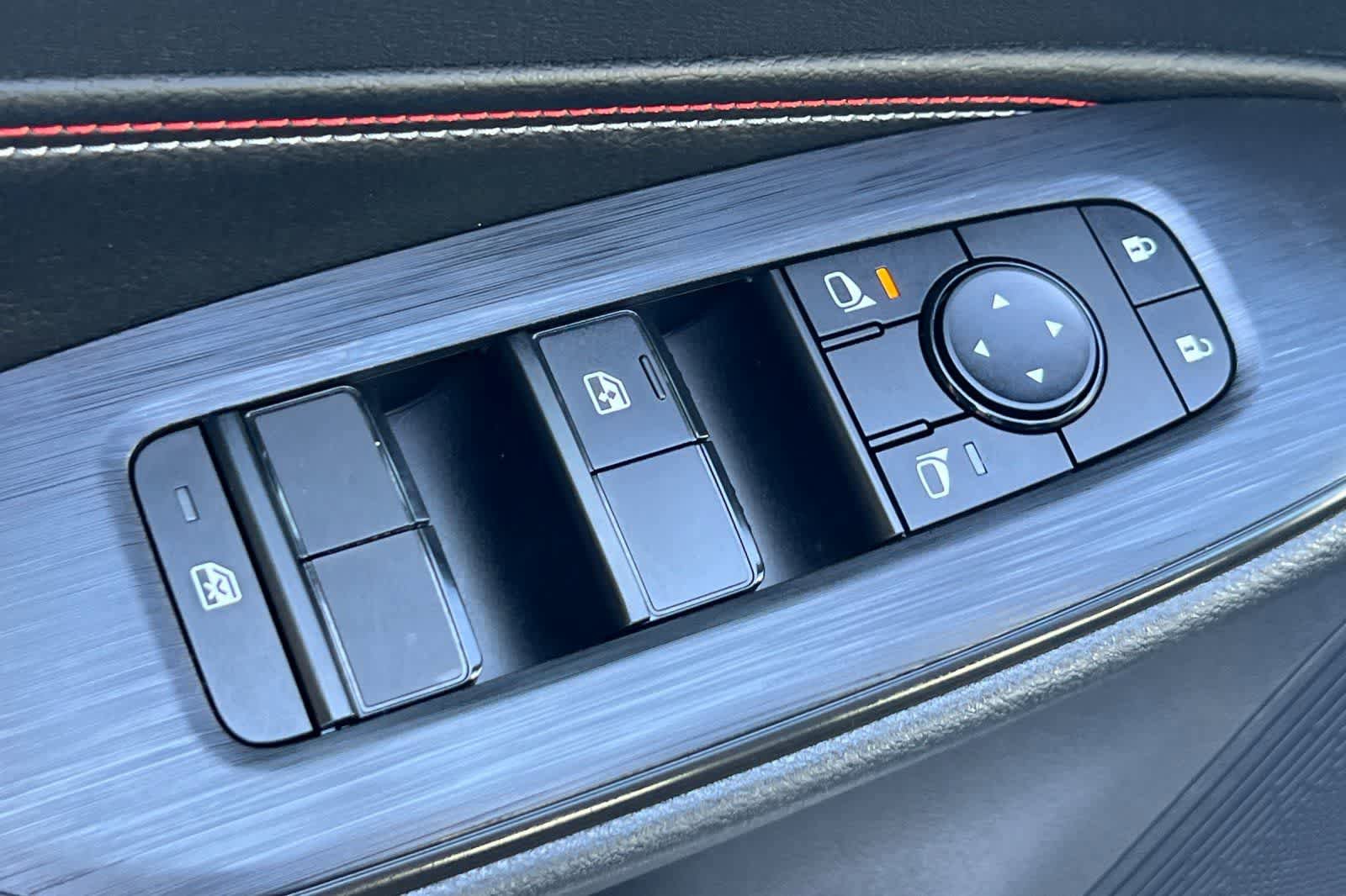 New 2026 Nissan Sentra SR image 14