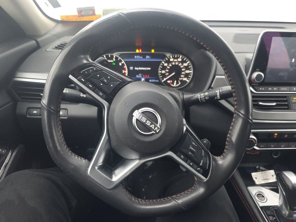 Used 2024 Nissan Altima 2.5 SR image 17