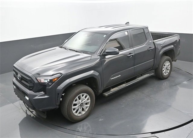 Used 2024 Toyota Tacoma SR5 image 30
