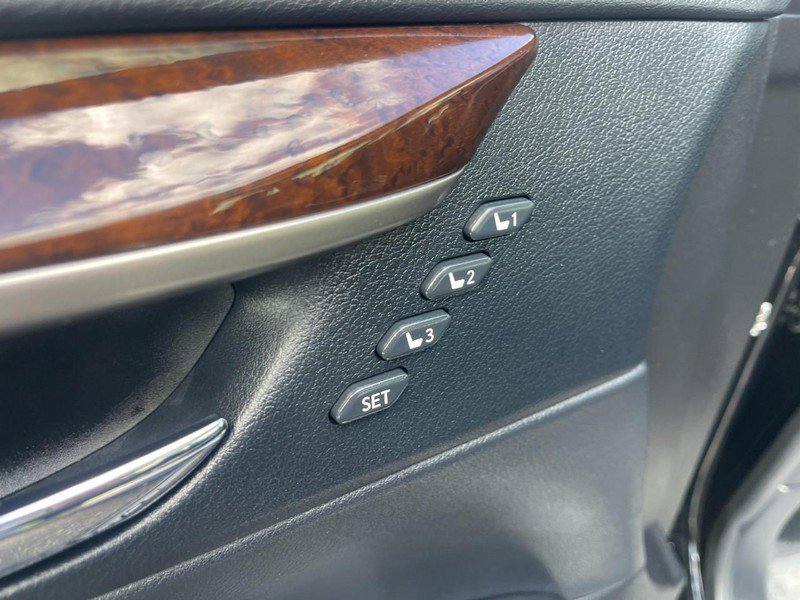 Used 2013 Lexus ES 350 w/ Luxury Pkg FWD image 23