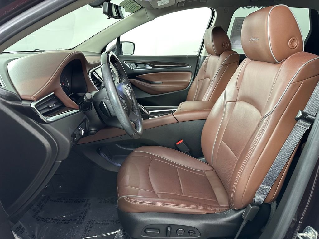 Used 2020 Buick Enclave Avenir w/ Avenir Technology Package image 17