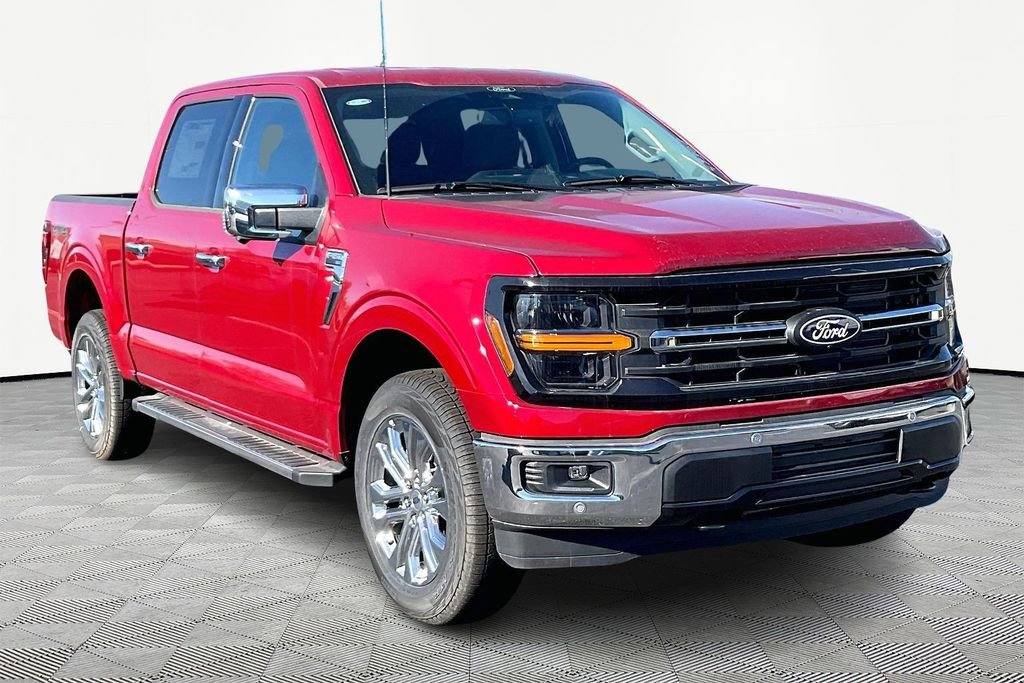 New 2025 Ford F150 XLT w/ Equipment Group 302A MID