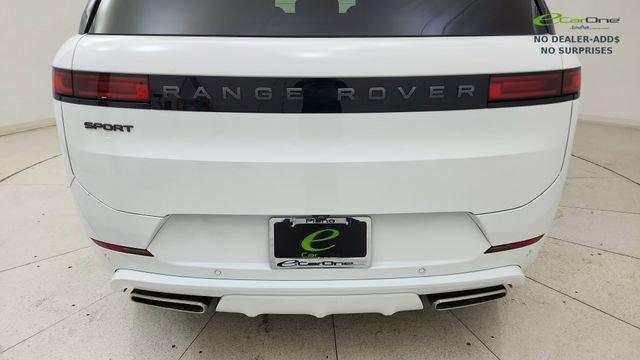 Used 2025 Land Rover Range Rover Sport Dynamic SE AWD/4WD image 11
