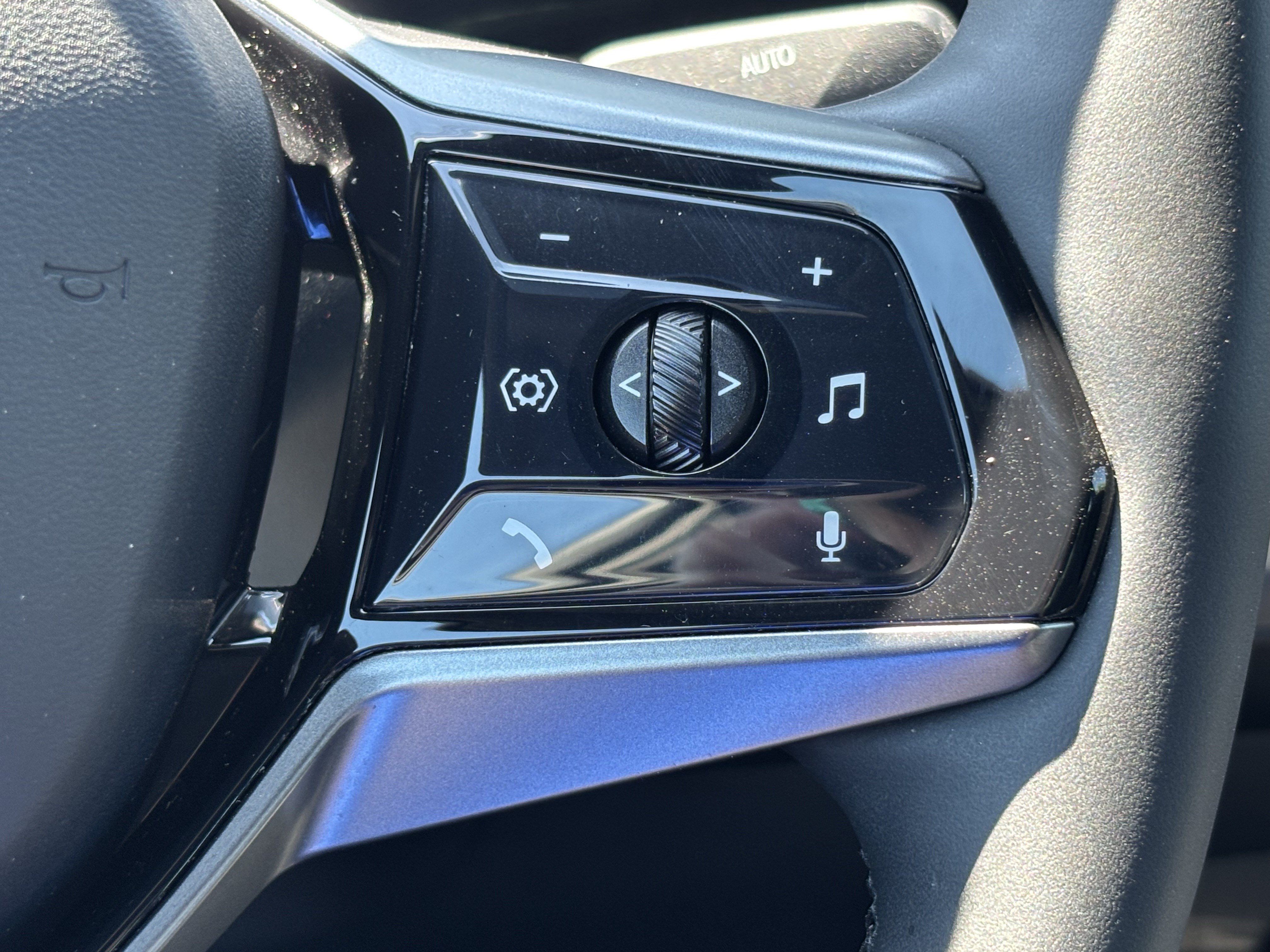 Certified 2024 BMW i5 eDrive40i w/ Convenience Package RWD image 20