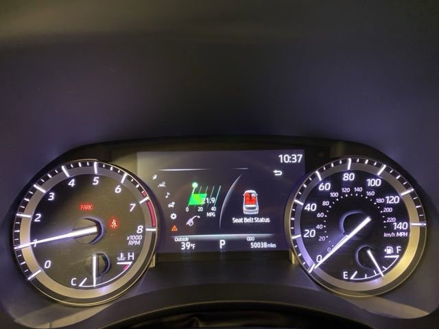 Used 2022 Toyota Highlander XLE image 9