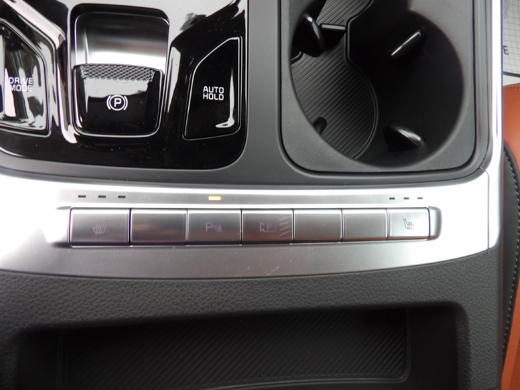 New 2026 Kia Carnival EX FWD image 23