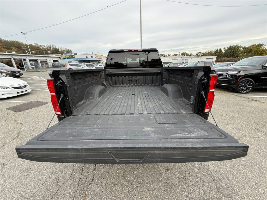 Used 2024 Chevrolet Silverado 2500 LTZ w/ LTZ Plus Package image 26
