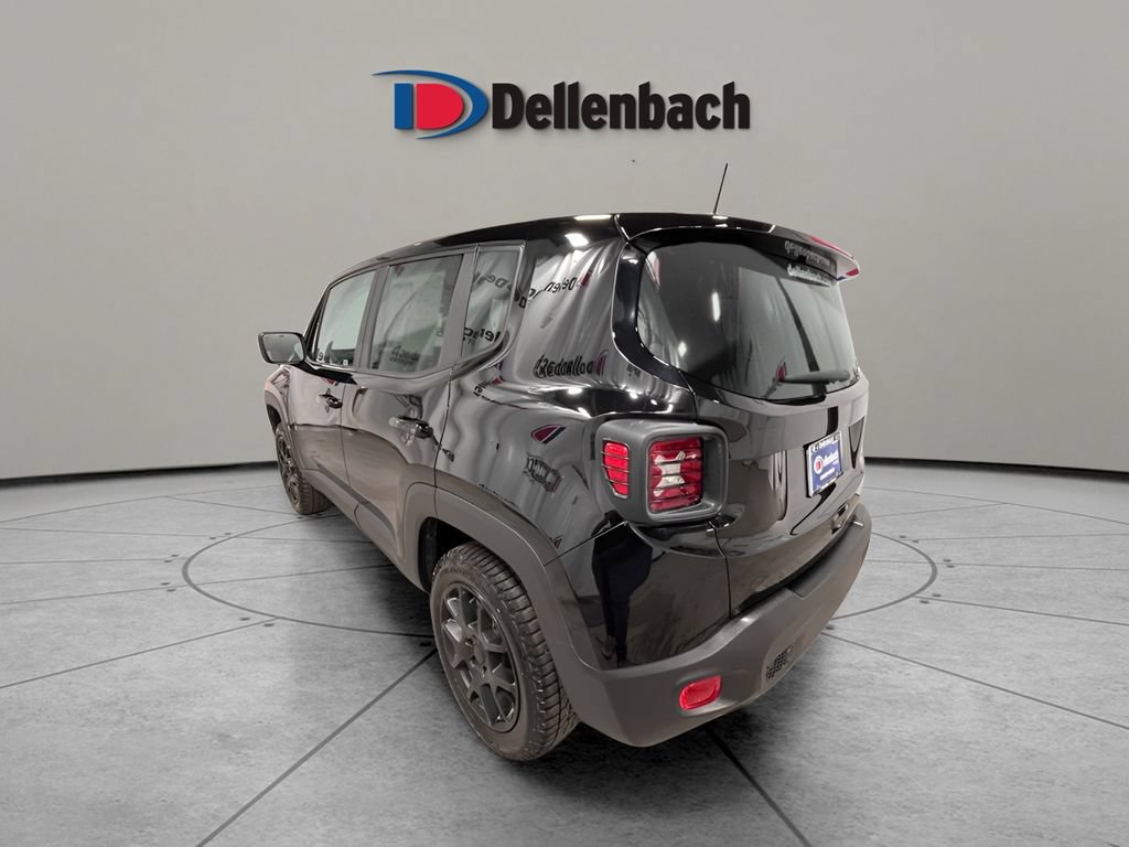Used 2023 Jeep Renegade Latitude AWD/4WD image 3
