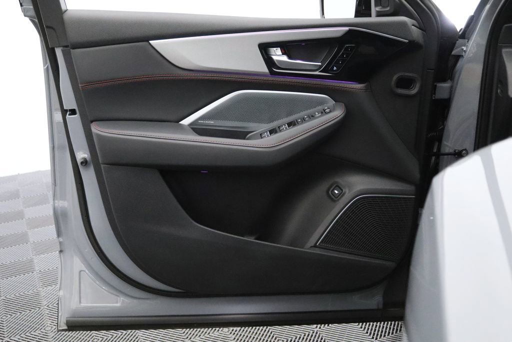 Used 2026 Acura MDX A-Spec image 13