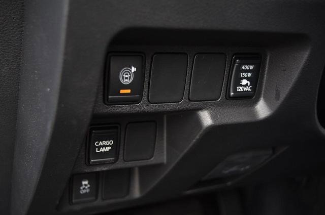 Certified 2024 Nissan Frontier SV w/ Technology Package image 15