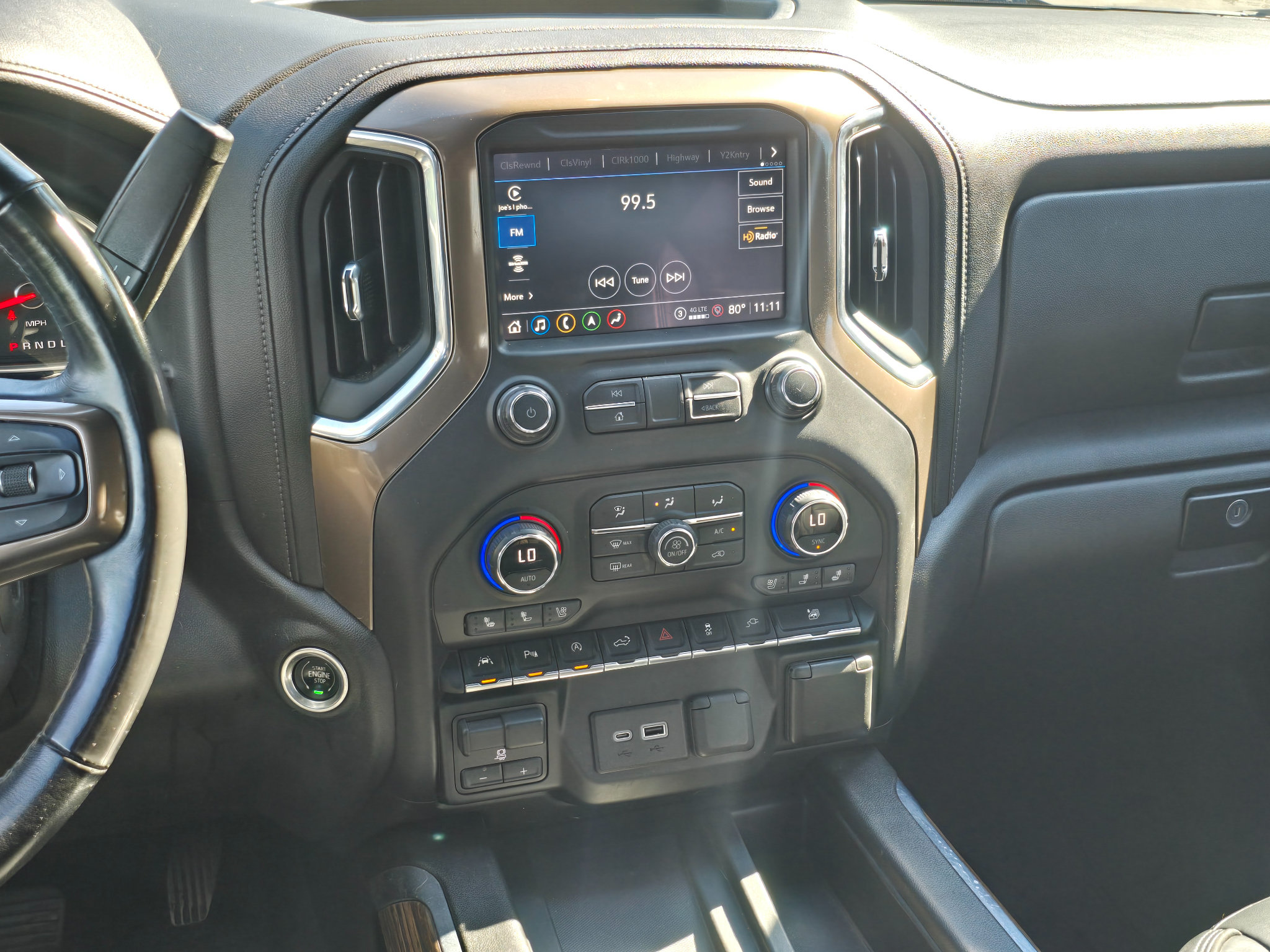 Used 2021 Chevrolet Silverado 1500 High Country w/ Technology Package AWD/4WD image 15