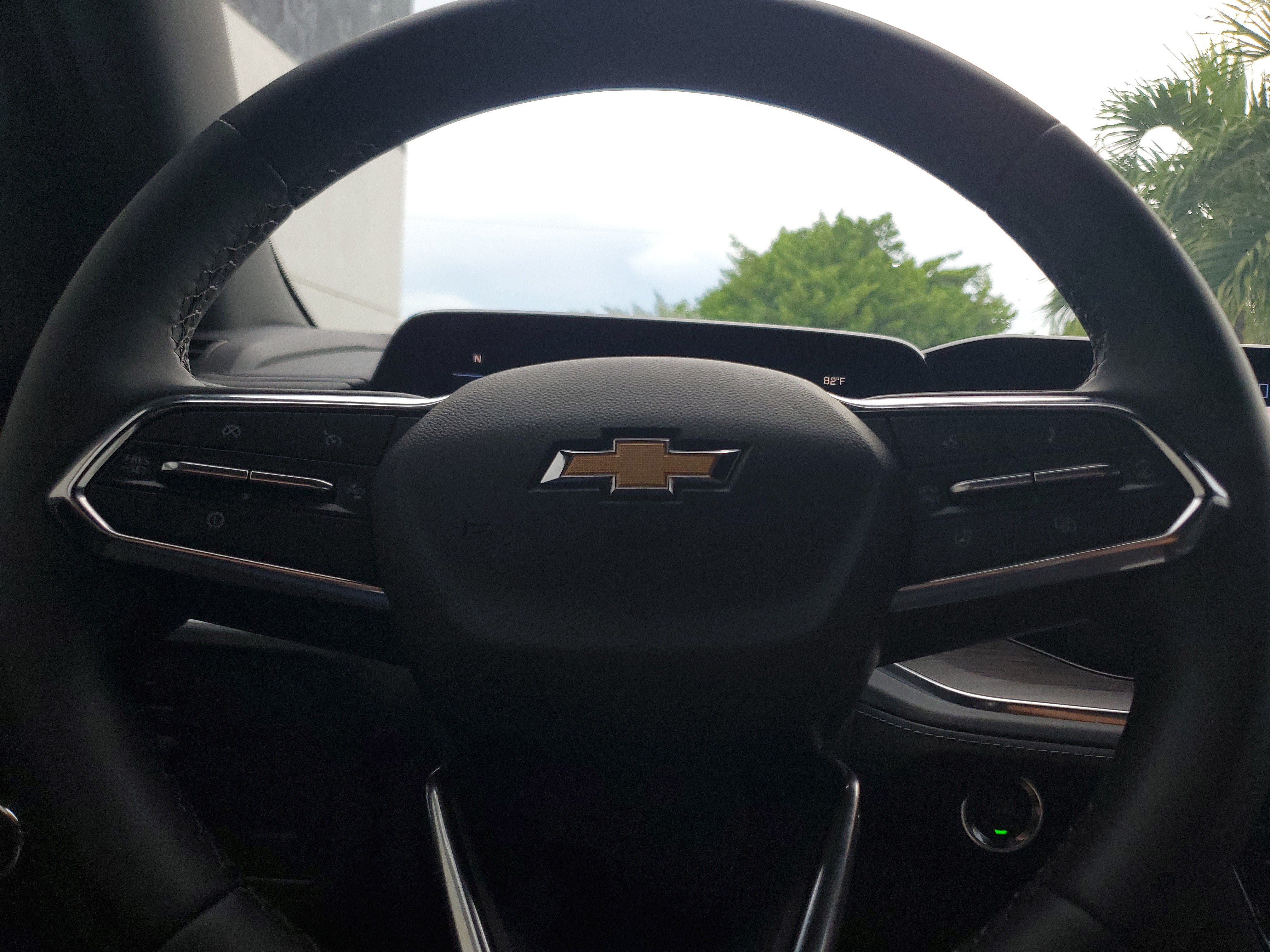 Used 2026 Chevrolet Tahoe LT w/ Comfort Package RWD image 24