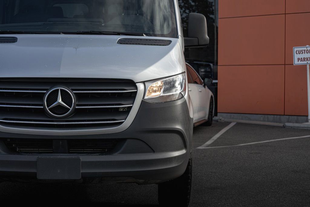 Used 2021 Mercedes-Benz Sprinter 2500 image 5