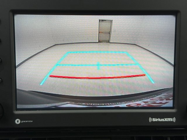 Used 2022 Toyota RAV4 XLE Premium image 19