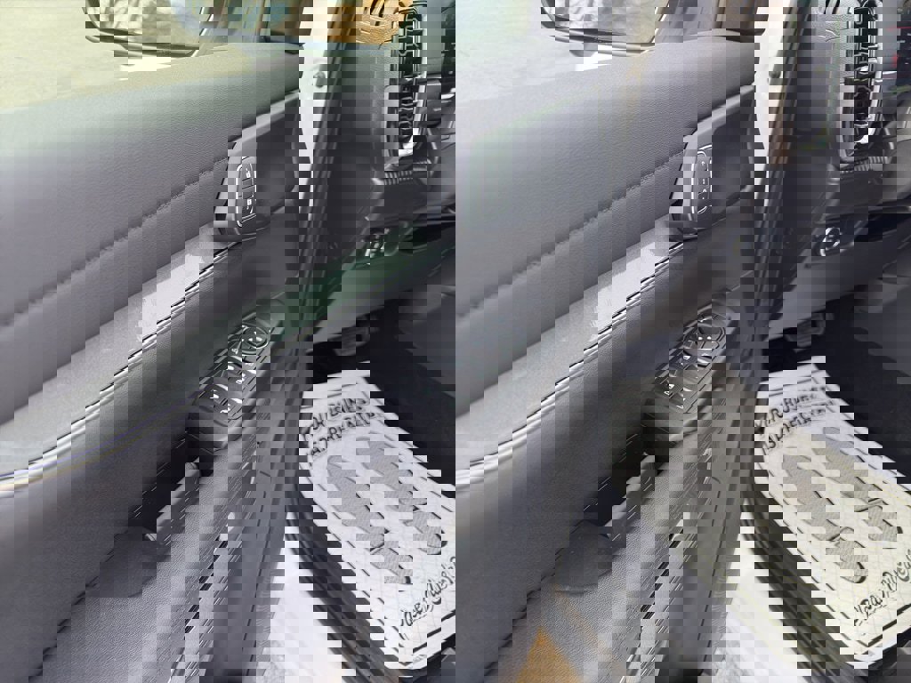 New 2025 Ford Ranger Lariat w/ FX4 Off-Road Package image 10