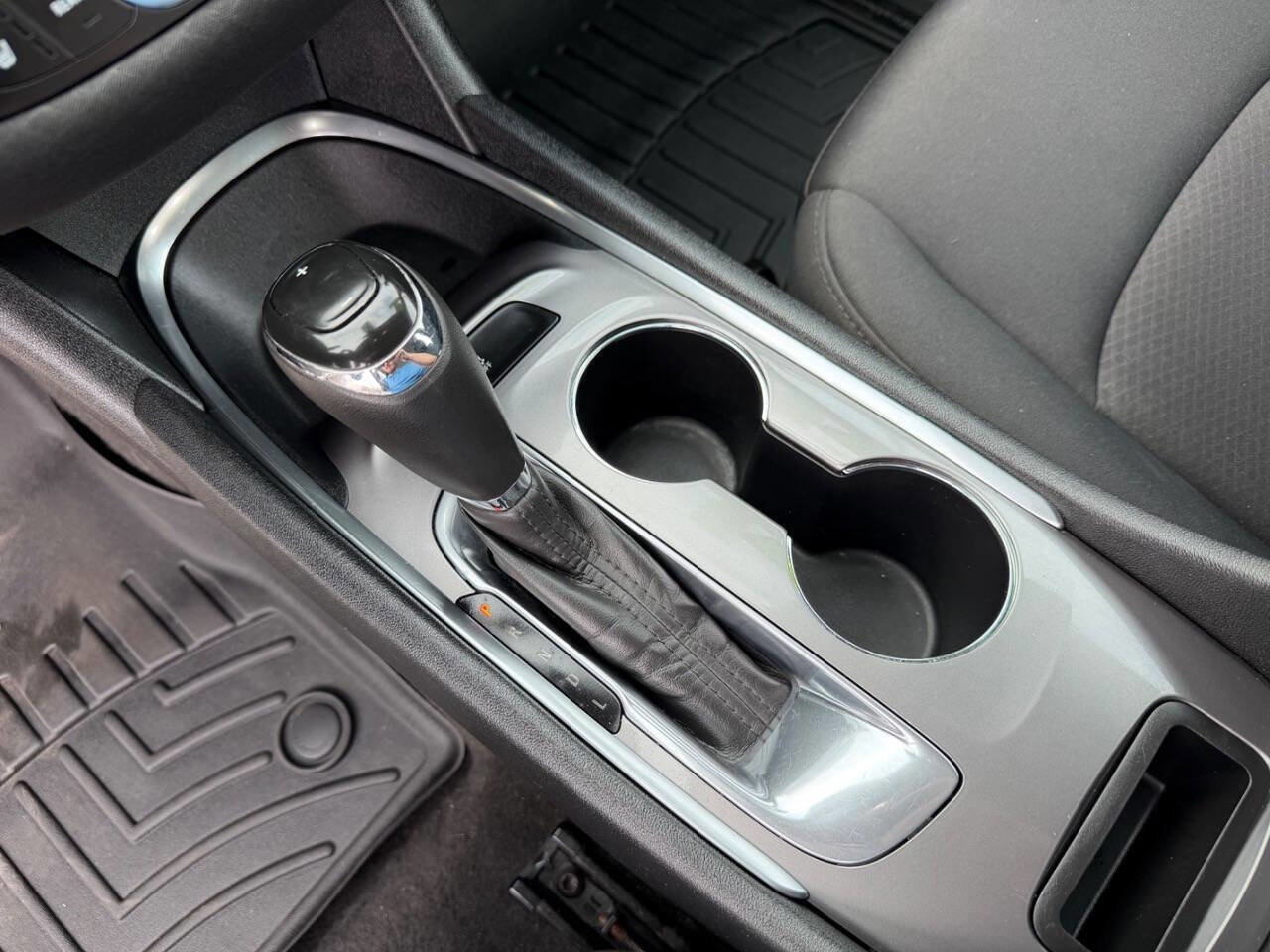 Used 2020 Chevrolet Malibu LT image 14