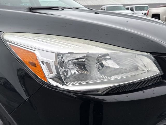 Used 2015 Ford Escape SE image 9