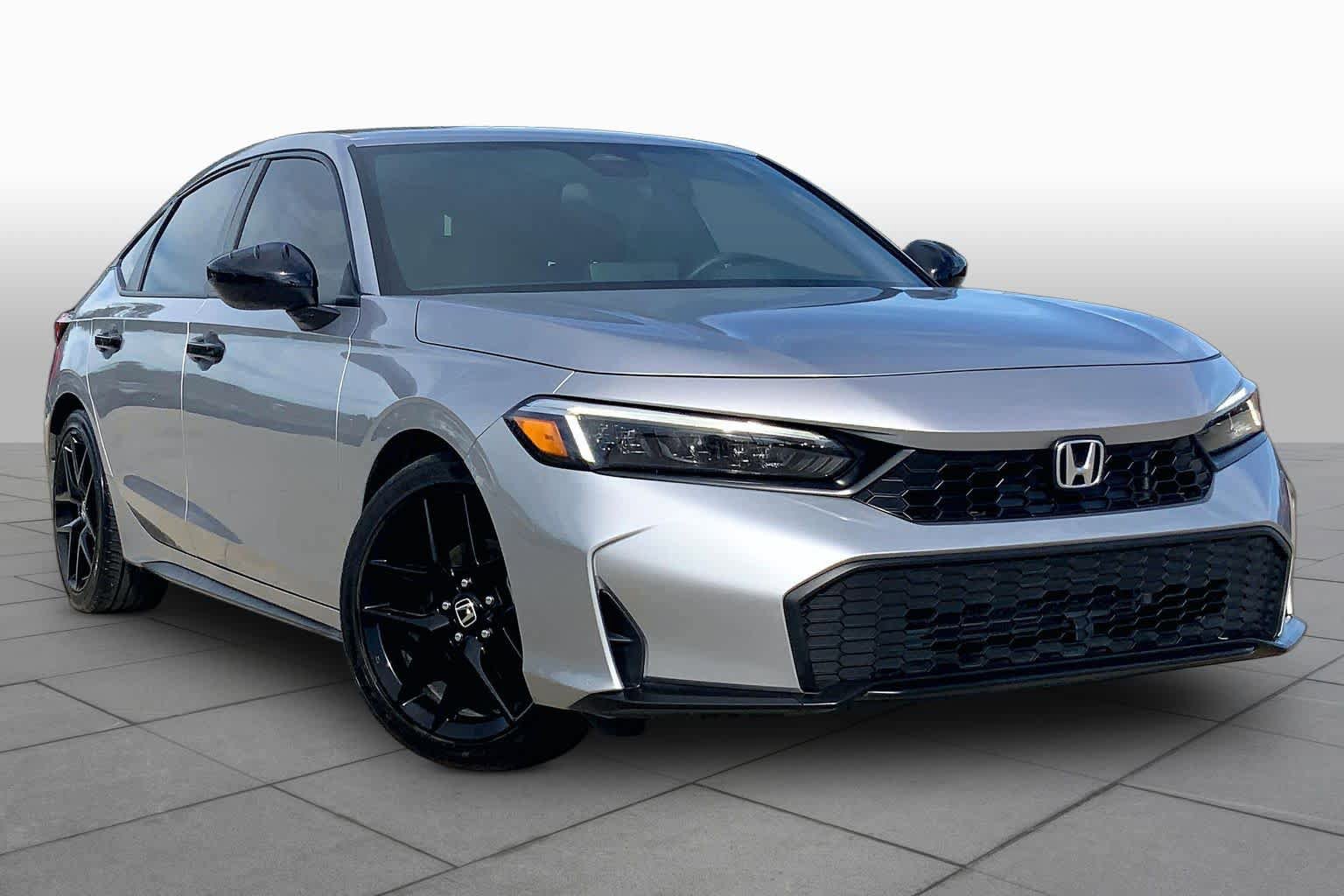 Used 2025 Honda Civic Sport image 3