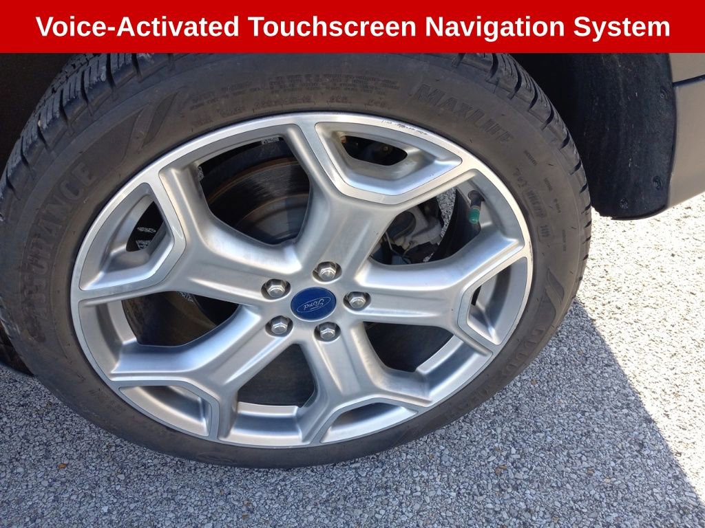 Used 2019 Ford Escape Titanium image 14