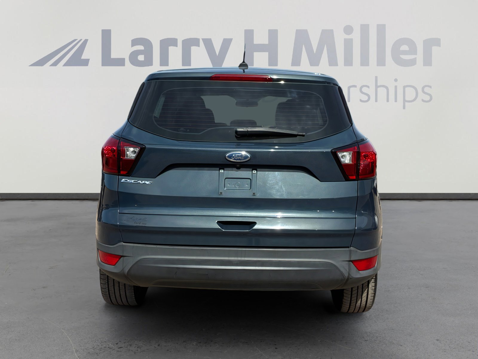 Used 2018 Ford Escape SE image 4