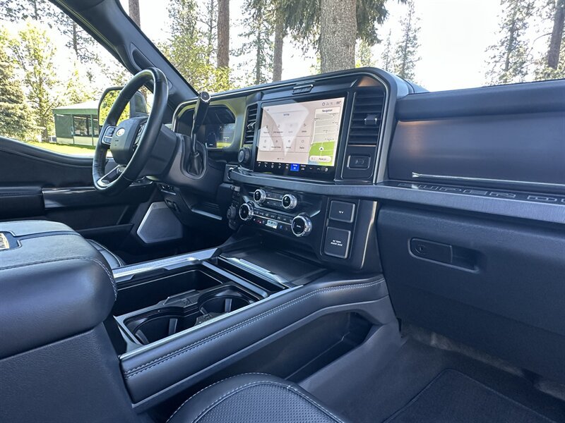 Used 2026 Ford F350 Platinum w/ Tremor Off-Road Package AWD/4WD image 9
