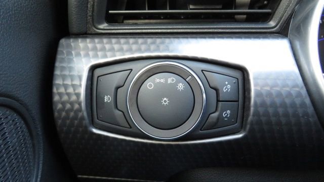 Certified 2019 Ford Mustang GT Premium w/ GT Performance Package image 25