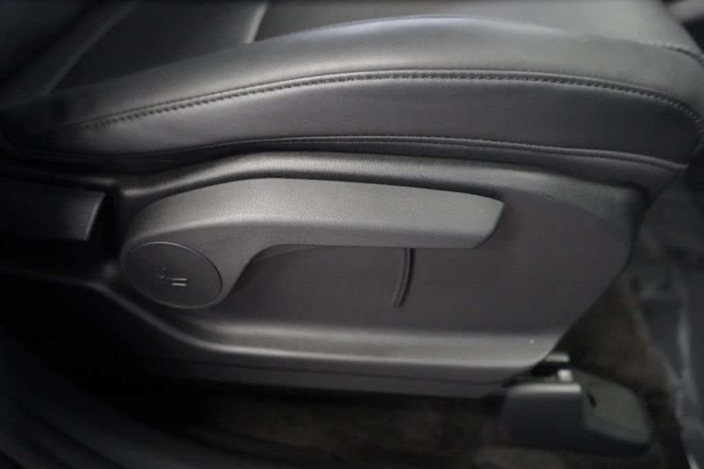 Used 2025 Hyundai Santa Fe SEL FWD image 21