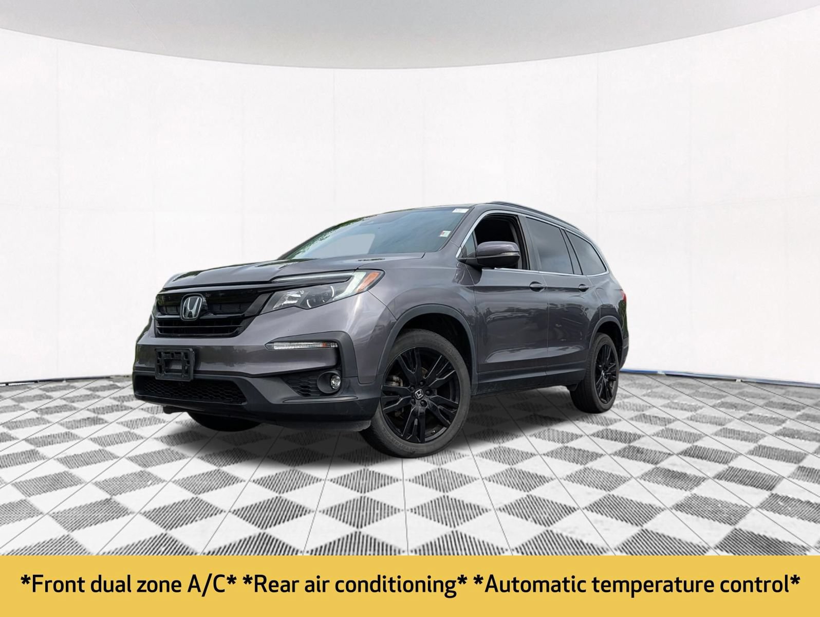 Used 2022 Honda Pilot Special Edition image 2