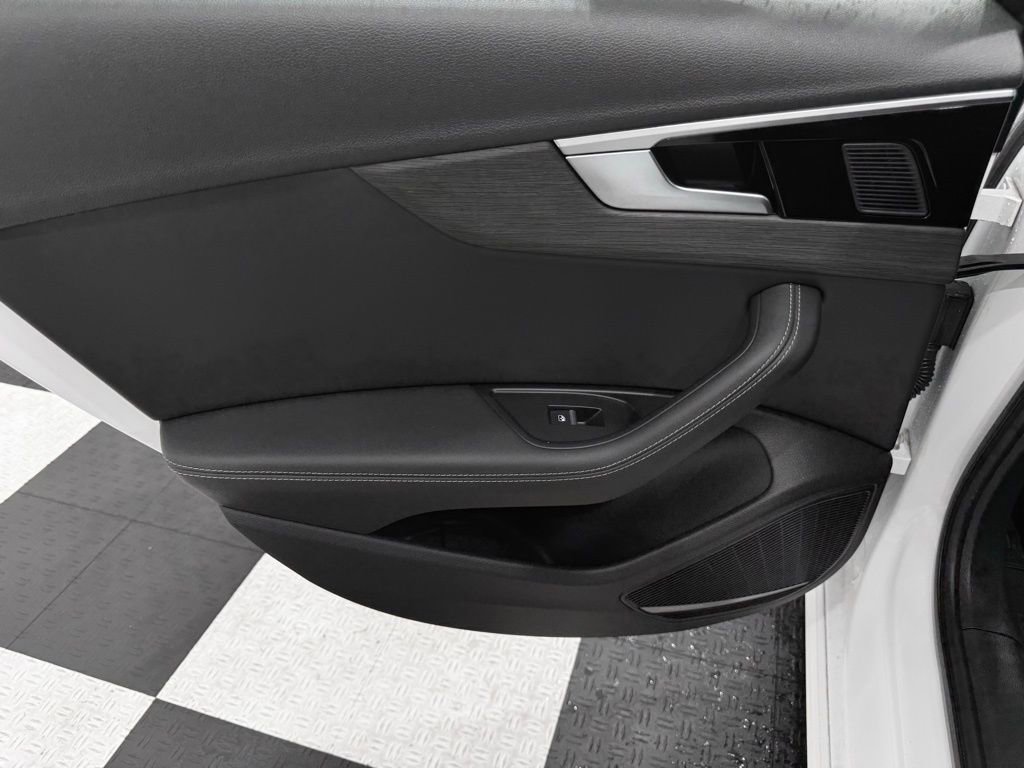 Used 2024 Audi A4 2.0T Premium Plus image 14