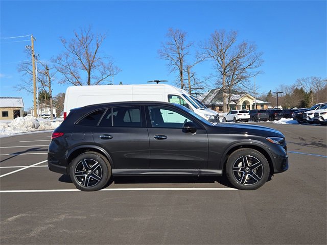 New 2026 Mercedes-Benz GLC 300 4MATIC image 2