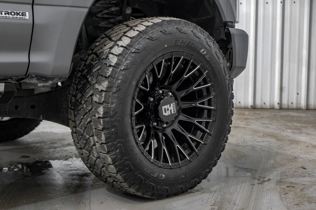 Used 2022 Ford F250 Platinum w/ FX4 Off-Road Package AWD/4WD image 63
