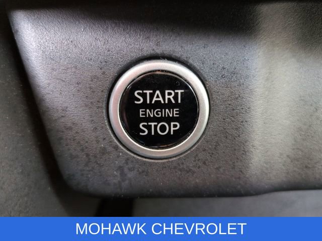 Used 2021 Nissan Rogue SV w/ Premium Package AWD/4WD image 17