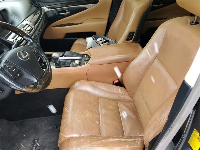 Used 2013 Lexus LS 460 AWD w/ Comfort Pkg image 25