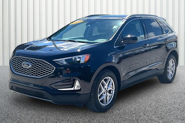 Used 2023 Ford Edge SEL w/ Convenience Package AWD/4WD image 2