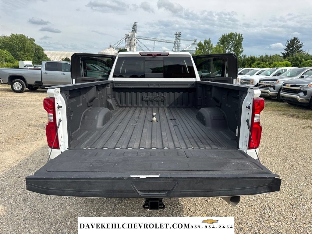Used 2022 Chevrolet Silverado 3500 High Country w/ Z71 Off-Road Package AWD/4WD image 12