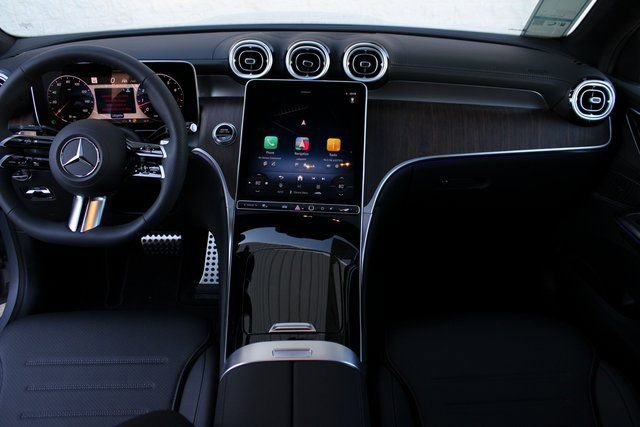 New 2025 Mercedes-Benz GLC 300 4MATIC image 31