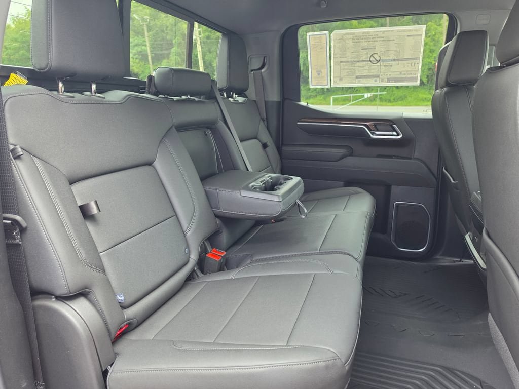 New 2026 Chevrolet Silverado 1500 LT w/ Z71 Off-Road Package AWD/4WD image 23