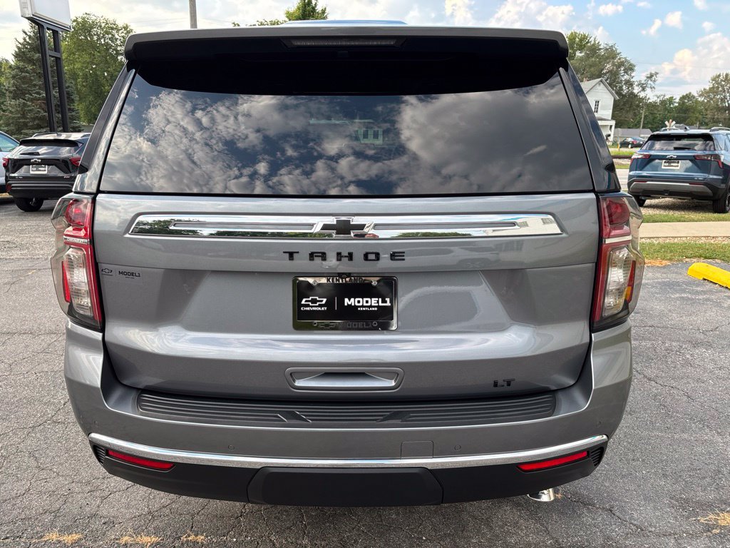 Used 2022 Chevrolet Tahoe LT w/ Luxury Package AWD/4WD image 5