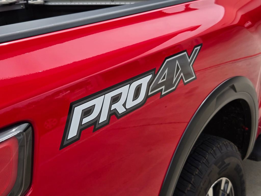 Used 2024 Nissan Titan PRO-4X w/ Pro-4x Utility Package AWD/4WD image 12