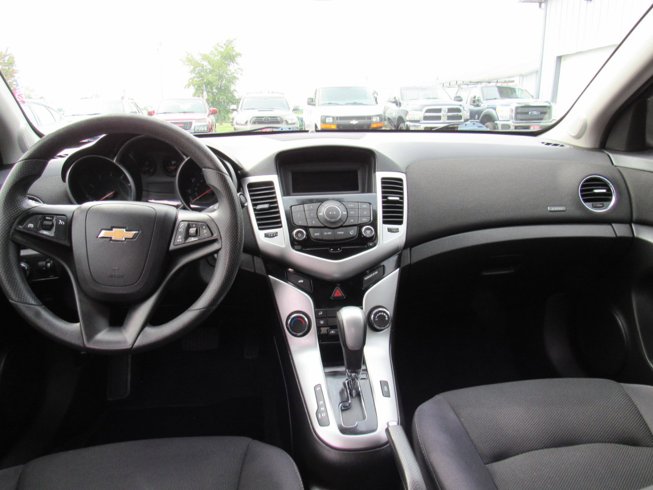 Used 2015 Chevrolet Cruze LT image 15