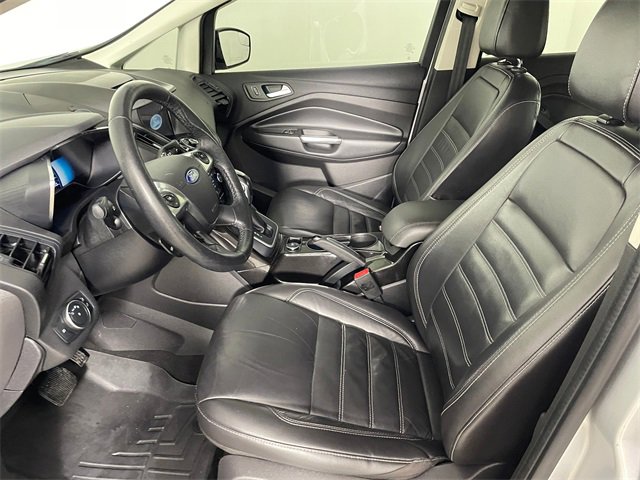 Used 2017 Ford C-MAX Titanium image 2