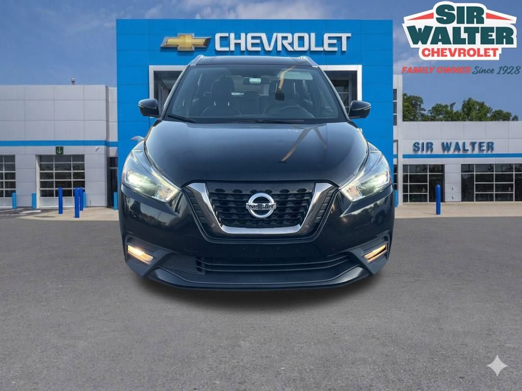 Used 2019 Nissan Kicks SR w/ SR Premium Package image 1